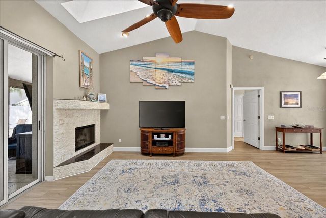 2942 SEAN WAY, Palm Harbor, FL 34684