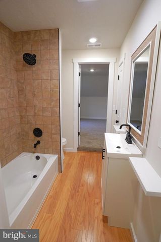 328 HIGH ST, Orrtanna, PA 17353