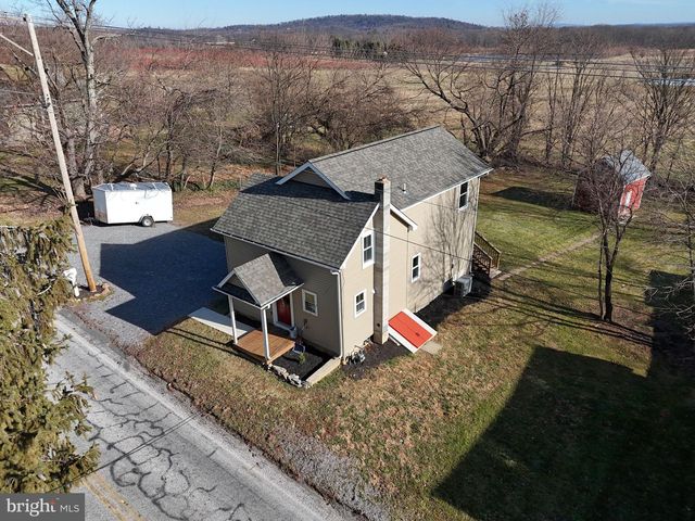 328 HIGH ST, Orrtanna, PA 17353