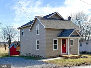 328 HIGH ST, Orrtanna, PA 17353