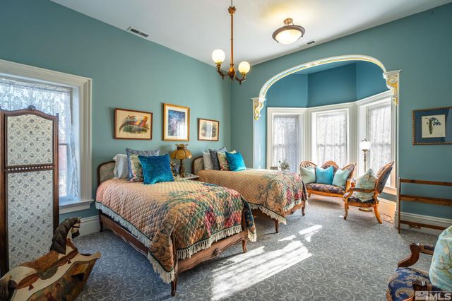 102 N Curry Street, Carson City, NV 89703