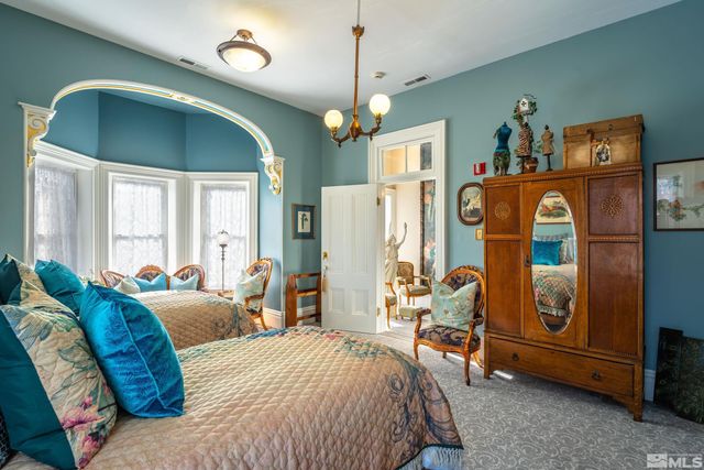 102 N Curry Street, Carson City, NV 89703