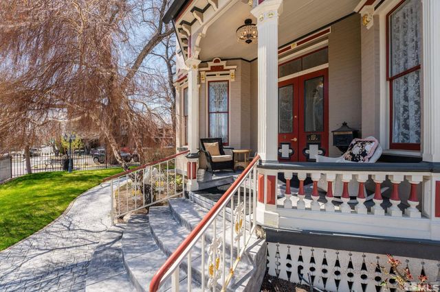 102 N Curry Street, Carson City, NV 89703