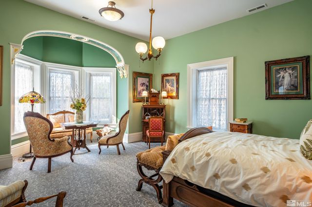 102 N Curry Street, Carson City, NV 89703