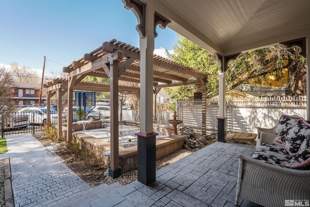 102 N Curry Street, Carson City, NV 89703