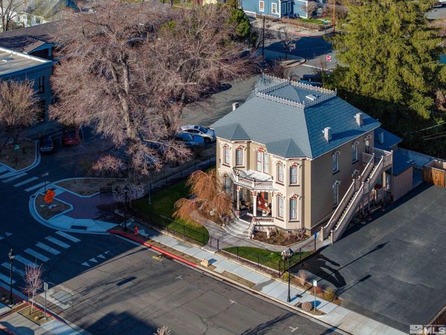 102 N Curry Street, Carson City, NV 89703