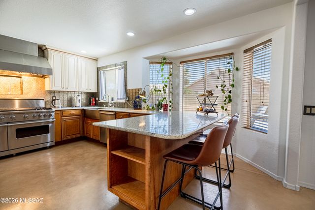 7315 W Beryllium Lane, Tucson, AZ 85743