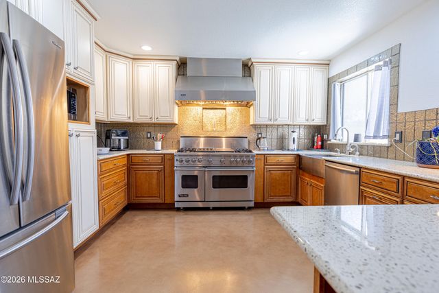 7315 W Beryllium Lane, Tucson, AZ 85743