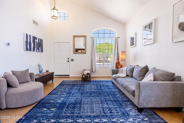 7315 W Beryllium Lane, Tucson, AZ 85743