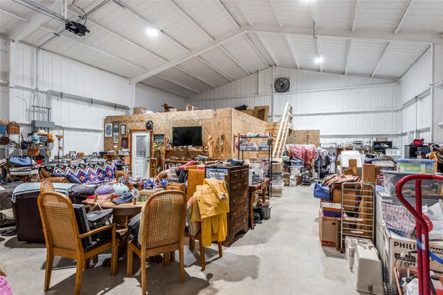 218 Homestead Court, Lipan, TX 76462