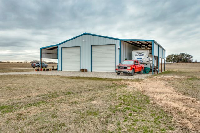 218 Homestead Court, Lipan, TX 76462