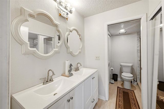 5195 VINELAND ROAD B102, Orlando, FL 32811