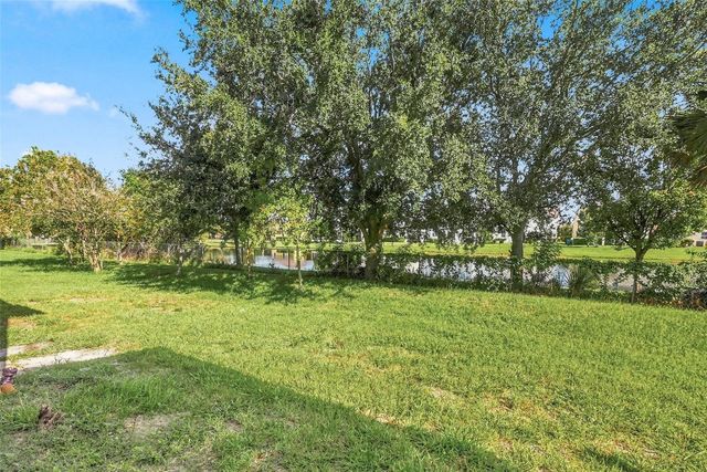 5195 VINELAND ROAD B102, Orlando, FL 32811