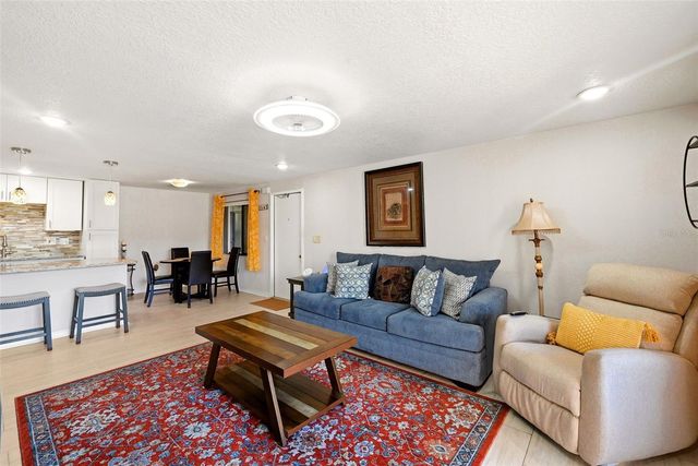 5195 VINELAND ROAD B102, Orlando, FL 32811