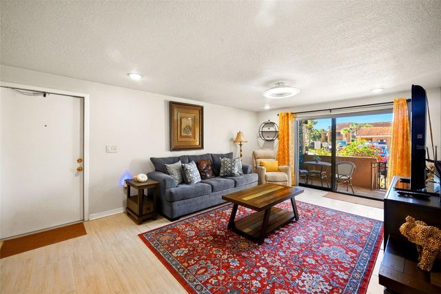 5195 VINELAND ROAD B102, Orlando, FL 32811