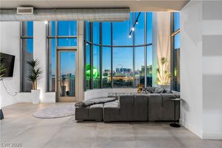 360 East Desert Inn Road 807, Las Vegas, NV 89109