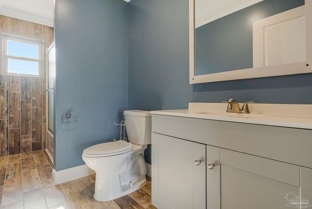 302 S Garcon Point Rd, Milton, FL 32583