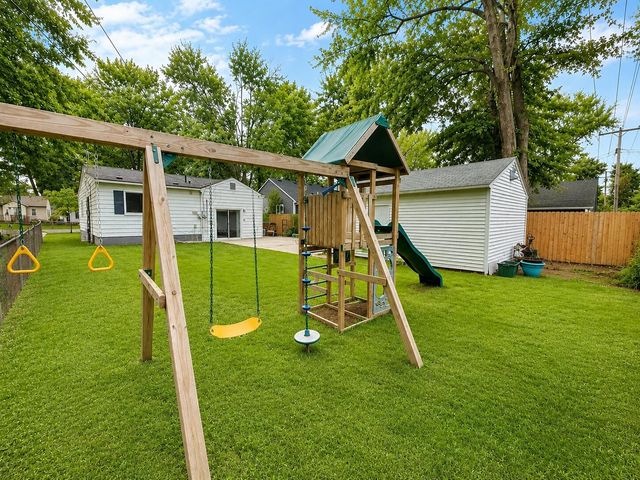 39294 Ormsby Street, Clinton Twp, MI 48036