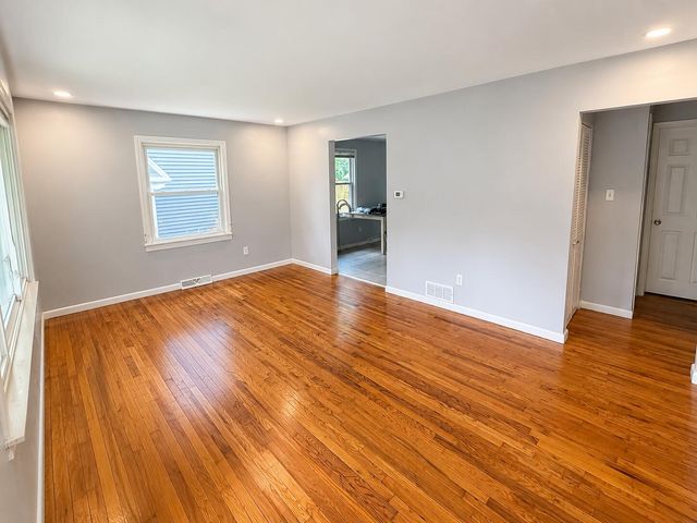 39294 Ormsby Street, Clinton Twp, MI 48036