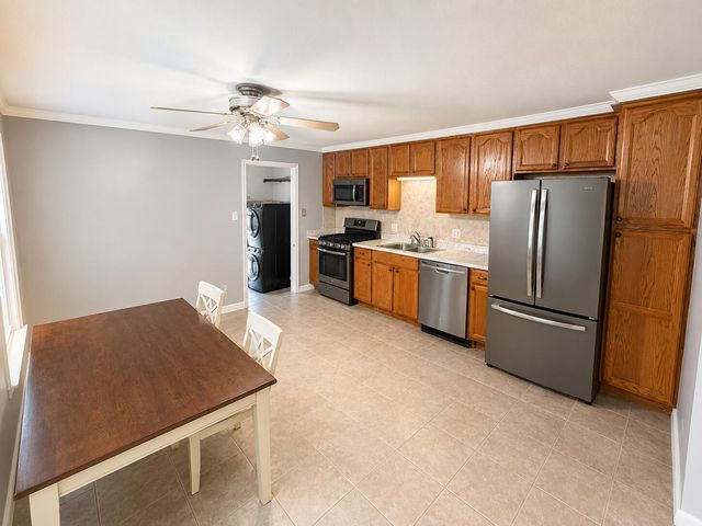 39294 Ormsby Street, Clinton Twp, MI 48036
