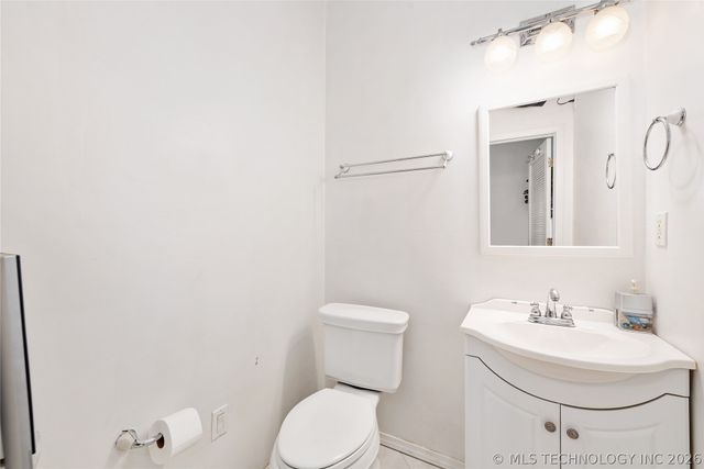 811 N State Street, Wagoner, OK 74467