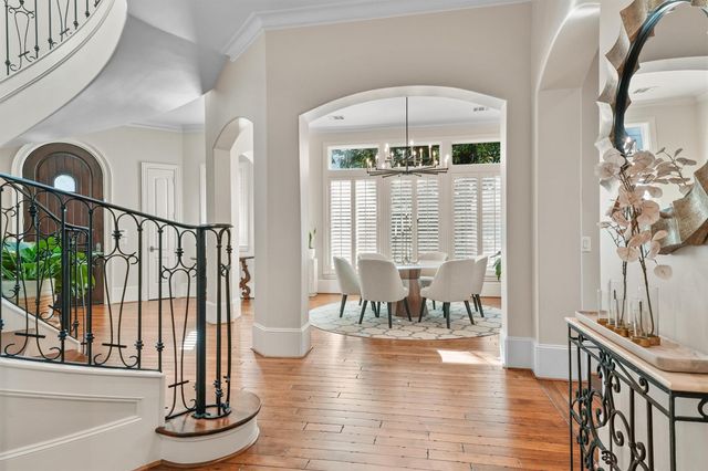 6014 Floyd Street, Houston, TX 77007