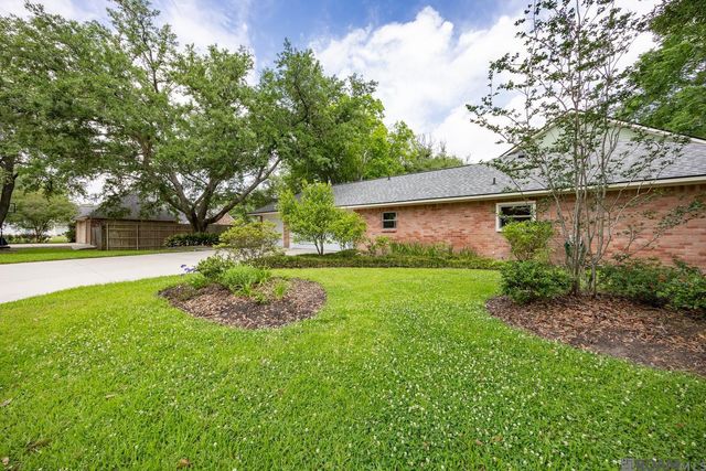 6346 Belle Grove Dr, Baton Rouge, LA 70820