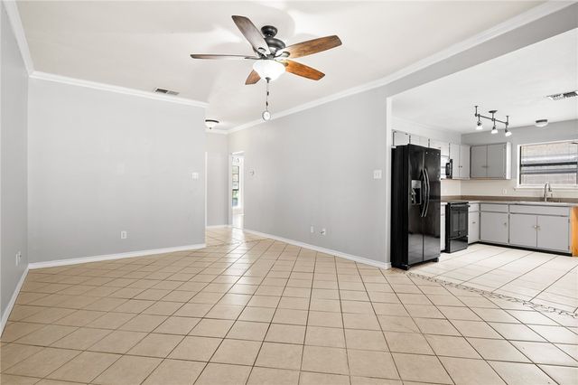 2244 Balboa Ave, Ingleside, TX 78362