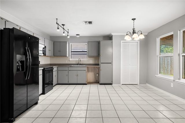 2244 Balboa Ave, Ingleside, TX 78362