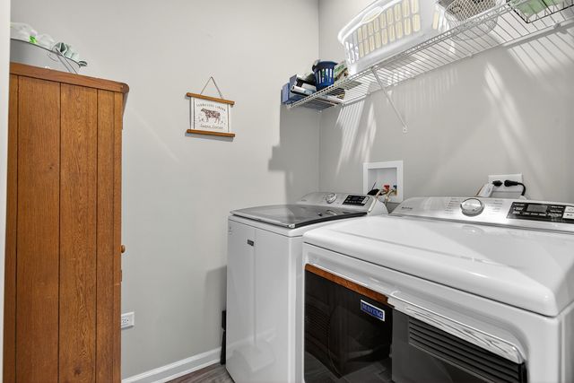 7441 Great Northern Trail, Union, IL 60180