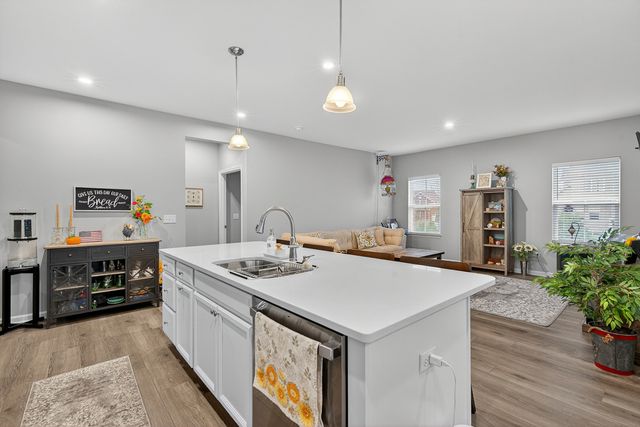 7441 Great Northern Trail, Union, IL 60180