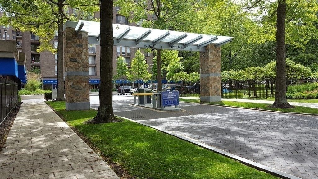 44 Washington St. 309, Brookline, MA 02445