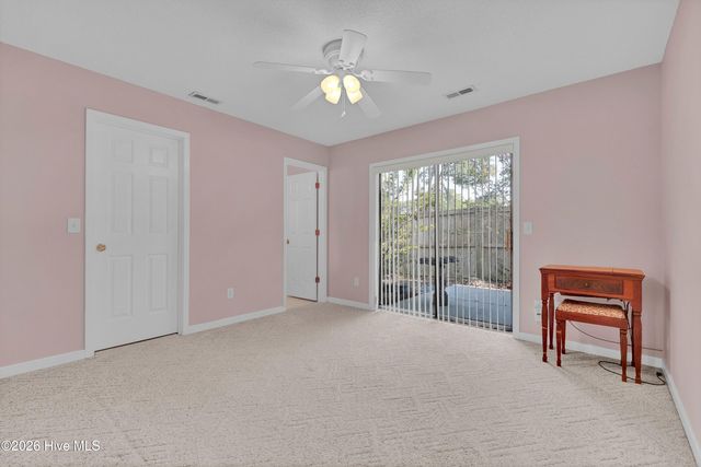 7412 Ridgeview Place, Wilmington, NC 28411