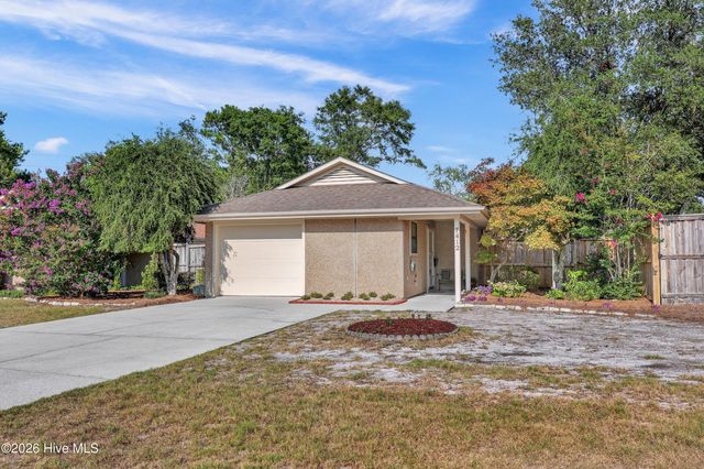 7412 Ridgeview Place, Wilmington, NC 28411