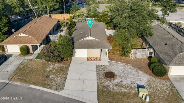 7412 Ridgeview Place, Wilmington, NC 28411