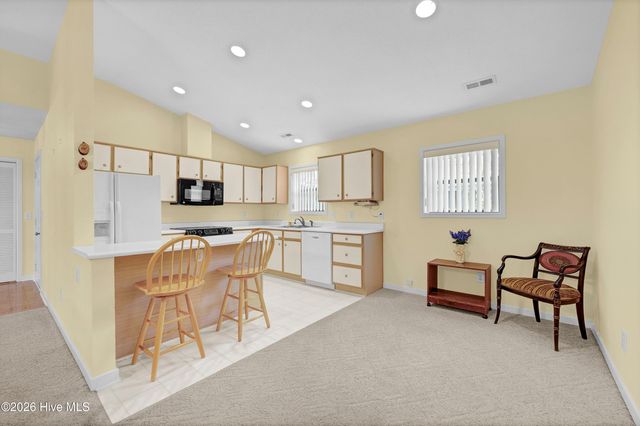 7412 Ridgeview Place, Wilmington, NC 28411