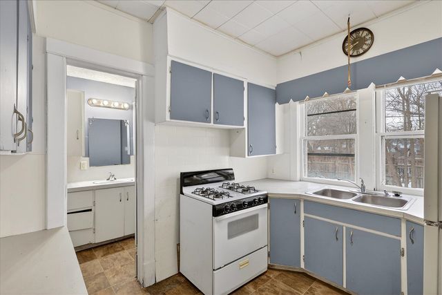 1315 E Stockbridge Avenue, Kalamazoo, MI 49001