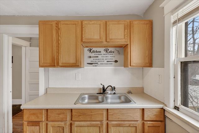 1315 E Stockbridge Avenue, Kalamazoo, MI 49001