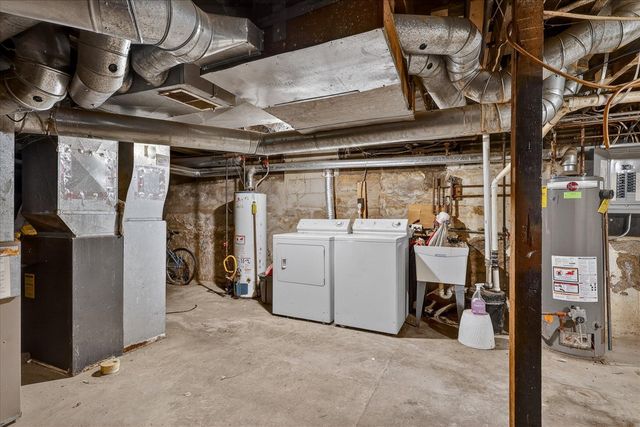 1315 E Stockbridge Avenue, Kalamazoo, MI 49001