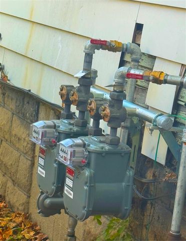 1315 E Stockbridge Avenue, Kalamazoo, MI 49001