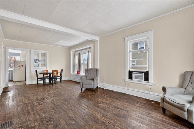 1315 E Stockbridge Avenue, Kalamazoo, MI 49001