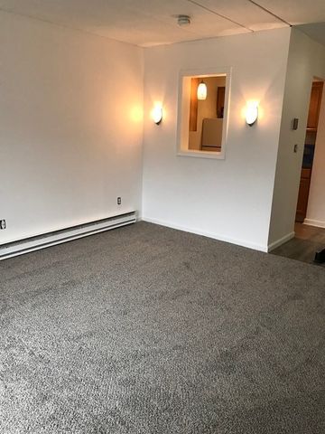 70 Webster 307, Weymouth, MA 02190