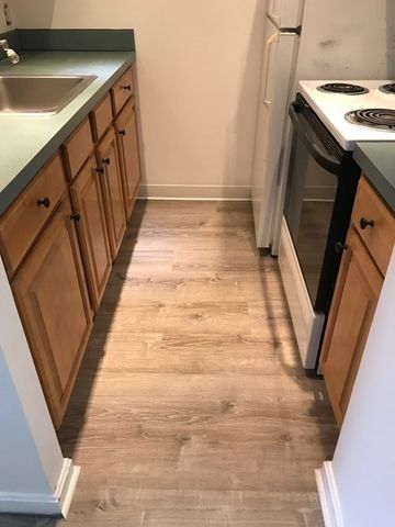 70 Webster 307, Weymouth, MA 02190