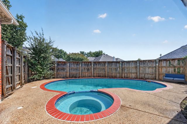 8004 Ashby Court, Plano, TX 75025