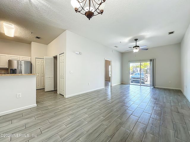 7920 MERRILL Road 1107, Jacksonville, FL 32277