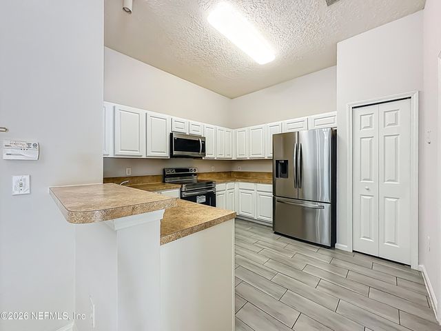 7920 MERRILL Road 1107, Jacksonville, FL 32277