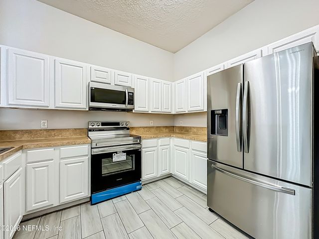 7920 MERRILL Road 1107, Jacksonville, FL 32277