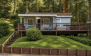 208 Cloister Lane, Aptos, CA 95003
