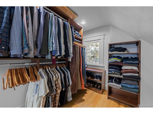 1750 Hudson St, Denver, CO 80220