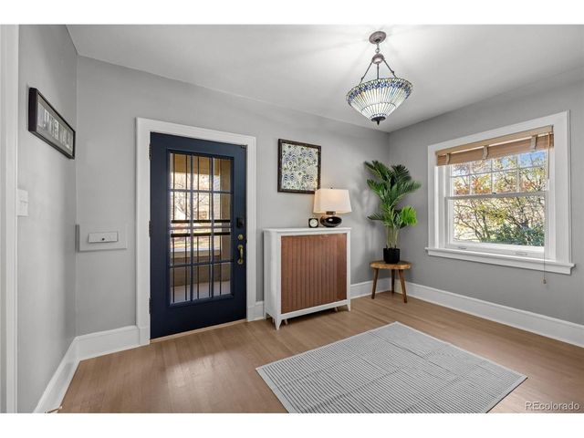 1750 Hudson St, Denver, CO 80220